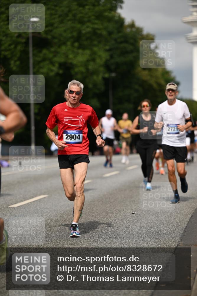 29.06.2025 - hella hamburg halbmarathon Dr. Thomas Lammeyer http://msf.ph/oto/8328672 29.06.2025 10:17:38 Kennedybrücke 1194, 1939, 2055, 2359, 2721, 2891, 2904, 2961, 2987, 3729, 4001, 4032, 4795, 4950, 5232, 5631, 6026, 6207, 7460, 7462, 7913, 8673, 8913, 9128, 9612, 9631, 9886, 10442, 10443 meine-sportfotos.de