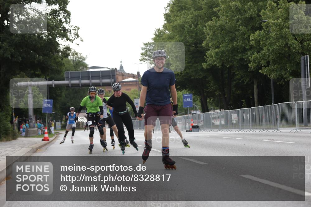 29.06.2025 - hella hamburg halbmarathon Jannik Wohlers http://msf.ph/oto/8328817 29.06.2025 09:01:01 Lombardsbrücke  meine-sportfotos.de