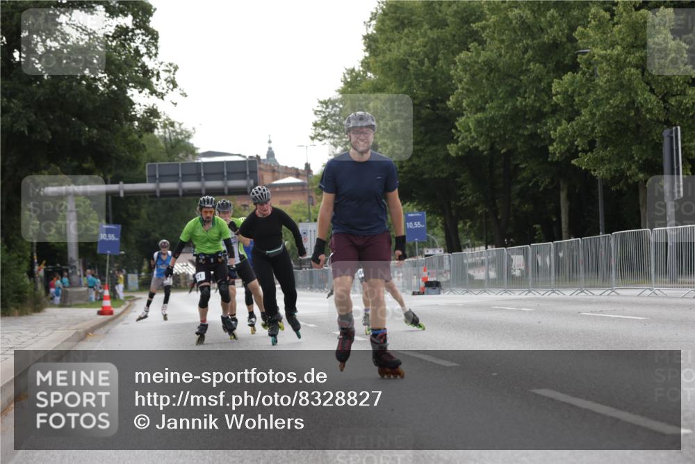 29.06.2025 - hella hamburg halbmarathon Jannik Wohlers http://msf.ph/oto/8328827 29.06.2025 09:01:01 Lombardsbrücke  meine-sportfotos.de