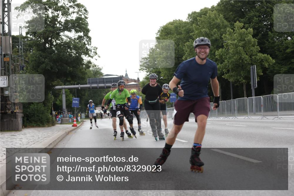 29.06.2025 - hella hamburg halbmarathon Jannik Wohlers http://msf.ph/oto/8329023 29.06.2025 09:01:02 Lombardsbrücke  meine-sportfotos.de