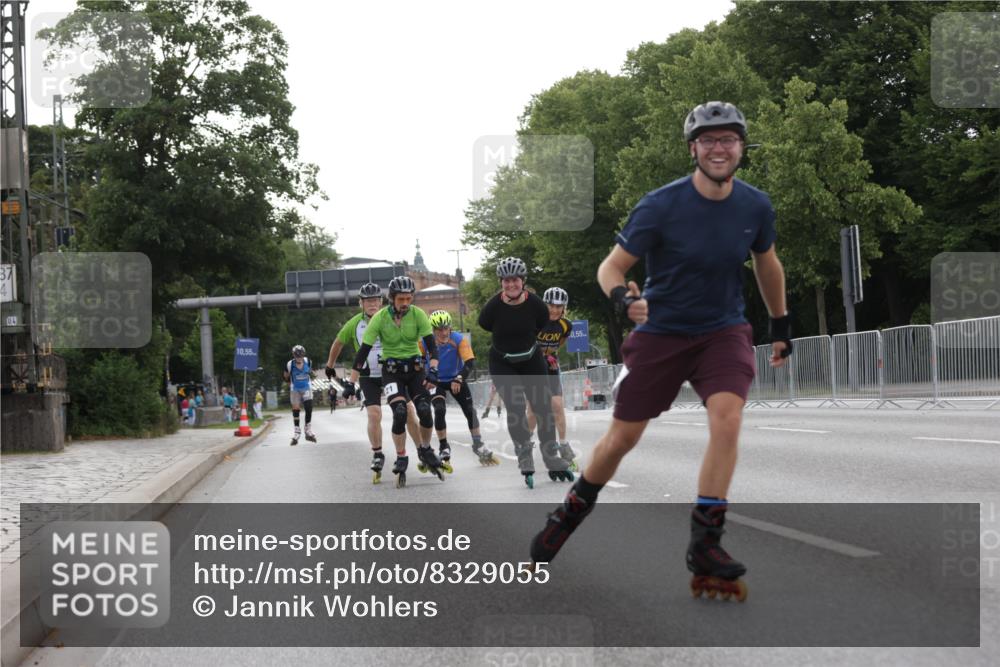29.06.2025 - hella hamburg halbmarathon Jannik Wohlers http://msf.ph/oto/8329055 29.06.2025 09:01:02 Lombardsbrücke  meine-sportfotos.de