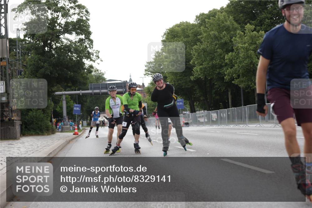 29.06.2025 - hella hamburg halbmarathon Jannik Wohlers http://msf.ph/oto/8329141 29.06.2025 09:01:03 Lombardsbrücke  meine-sportfotos.de