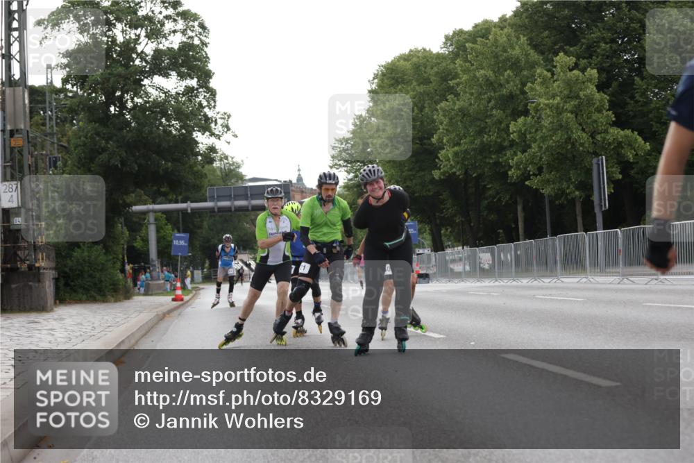 29.06.2025 - hella hamburg halbmarathon Jannik Wohlers http://msf.ph/oto/8329169 29.06.2025 09:01:03 Lombardsbrücke  meine-sportfotos.de
