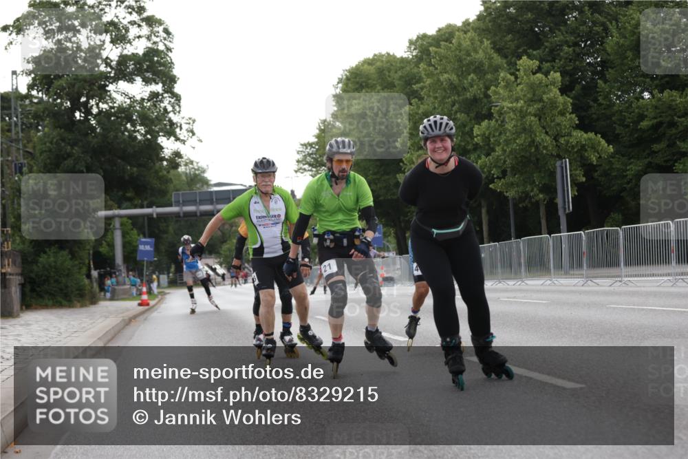 29.06.2025 - hella hamburg halbmarathon Jannik Wohlers http://msf.ph/oto/8329215 29.06.2025 09:01:03 Lombardsbrücke  meine-sportfotos.de
