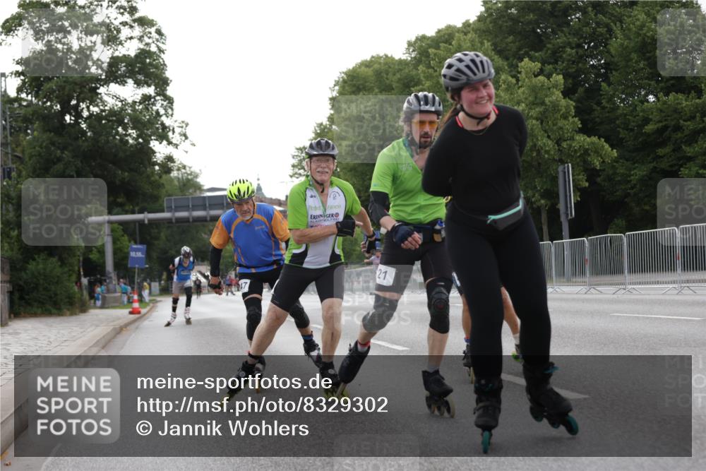 29.06.2025 - hella hamburg halbmarathon Jannik Wohlers http://msf.ph/oto/8329302 29.06.2025 09:01:04 Lombardsbrücke  meine-sportfotos.de
