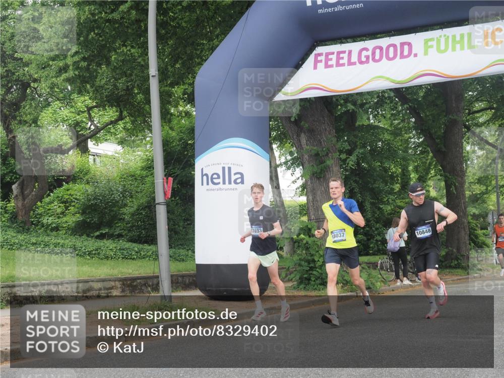 29.06.2025 - hella hamburg halbmarathon KatJ http://msf.ph/oto/8329402 29.06.2025 10:17:15 Zwischen KM18-KM19 1065, 5344 meine-sportfotos.de