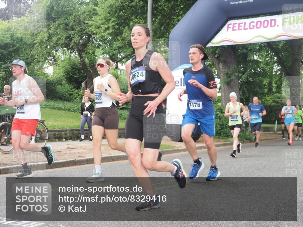 29.06.2025 - hella hamburg halbmarathon KatJ http://msf.ph/oto/8329416 29.06.2025 10:46:53 Zwischen KM18-KM19 2091, 7476, 8481, 8531 meine-sportfotos.de