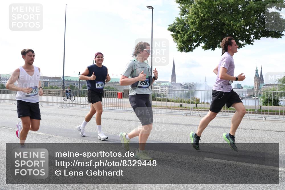 29.06.2025 - hella hamburg halbmarathon Lena Gebhardt http://msf.ph/oto/8329448 29.06.2025 10:13:02 Lombardsbrücke 05, 8398, 6207, 1020, 1051, 1249, 1747, 1851, 1939, 2531, 2891, 2942, 2961, 3218, 3360, 3728, 4532, 5150, 6207, 6489, 7873, 7907, 8398, 8405, 8913, 8917, 8971, 9141, 10067, 10402, 11025, 11720, 12456, 12492, 13566, 13816, 14404, 14540, 14869, 15012, 15369, 15531, 15922, 16030, 16255, 16323, 16437, 16826, 16911, 17061, 17699, 17988, 17994, 18048, 18178, 18320, 18530, 18732 meine-sportfotos.de