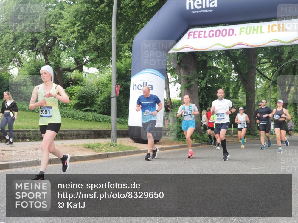 29.06.2025 - hella hamburg halbmarathon KatJ http://msf.ph/oto/8329650 29.06.2025 10:46:55 Zwischen KM18-KM19 1681, 2091, 6757, 7476, 8481, 8531 meine-sportfotos.de