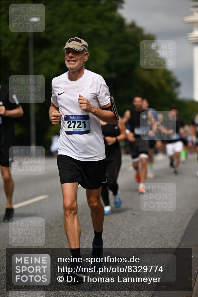 29.06.2025 - hella hamburg halbmarathon Dr. Thomas Lammeyer http://msf.ph/oto/8329774 29.06.2025 10:17:41 Kennedybrücke 1194, 1747, 1939, 2055, 2359, 2721, 2891, 2904, 2987, 4001, 4032, 4795, 4962, 5232, 5631, 5719, 6207, 7460, 7462, 7913, 8673, 9612, 9631, 9886, 10442, 10443 meine-sportfotos.de
