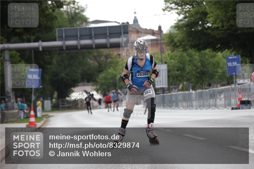 29.06.2025 - hella hamburg halbmarathon Jannik Wohlers http://msf.ph/oto/8329874 29.06.2025 09:01:07 Lombardsbrücke  meine-sportfotos.de