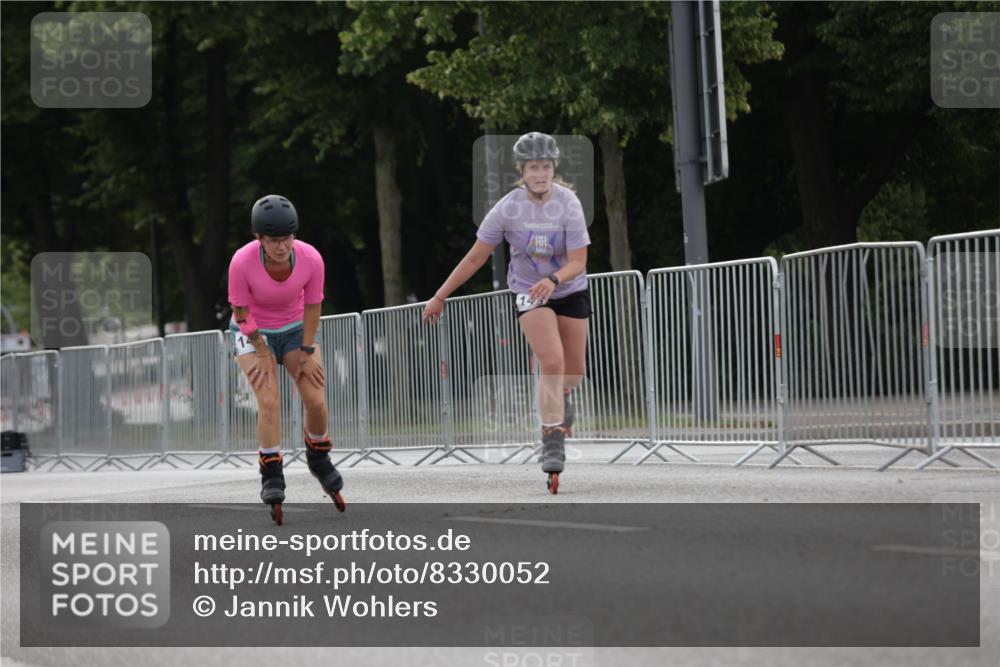 29.06.2025 - hella hamburg halbmarathon Jannik Wohlers http://msf.ph/oto/8330052 29.06.2025 09:01:08 Lombardsbrücke  meine-sportfotos.de