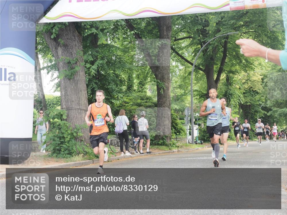 29.06.2025 - hella hamburg halbmarathon KatJ http://msf.ph/oto/8330129 29.06.2025 10:17:18 Zwischen KM18-KM19 5344 meine-sportfotos.de