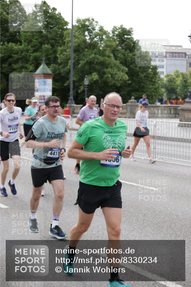 29.06.2025 - hella hamburg halbmarathon Jannik Wohlers http://msf.ph/oto/8330234 29.06.2025 10:40:12 Lombardsbrücke 1075, 1323, 2042, 2173, 2206, 2762, 2763, 3121, 3293, 3306, 4044, 4411, 4612, 4906, 4972, 5059, 5702, 6076, 6163, 6229, 6278, 6280, 7956, 8307, 8378, 8391, 8739, 9000, 9468, 9946, 10166, 10920, 10940, 11513, 11514, 12692, 12699, 12981, 13030, 13145, 13773, 14341, 15154, 15905, 15933, 16085, 16955, 17267, 17959, 18101, 18110, 18213, 18353, 18490, 18771, 18946, 19168 meine-sportfotos.de