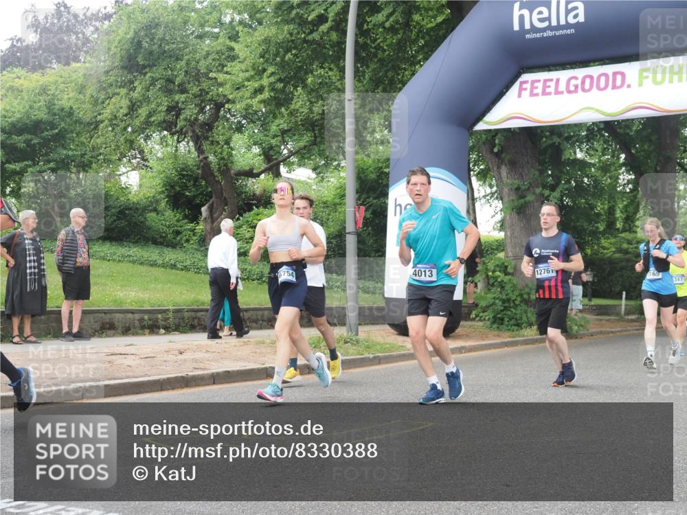 29.06.2025 - hella hamburg halbmarathon KatJ http://msf.ph/oto/8330388 29.06.2025 10:47:00 Zwischen KM18-KM19 1681, 2091, 2363, 3169, 3698, 4013, 5347, 6757 meine-sportfotos.de