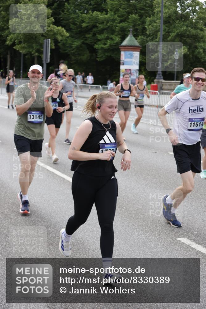29.06.2025 - hella hamburg halbmarathon Jannik Wohlers http://msf.ph/oto/8330389 29.06.2025 10:40:13 Lombardsbrücke 1075, 1323, 2042, 2173, 2206, 2762, 2763, 3121, 3293, 3306, 3432, 4044, 4411, 4612, 4906, 4972, 5059, 5702, 6076, 6163, 6229, 6278, 6280, 7956, 8053, 8054, 8378, 8391, 8739, 9000, 9468, 9946, 10166, 10920, 10940, 11513, 11514, 12692, 12699, 12981, 13145, 13773, 14341, 15154, 15905, 15933, 16085, 16955, 17267, 17959, 18110, 18213, 18353, 18490, 18771, 18946, 19168 meine-sportfotos.de