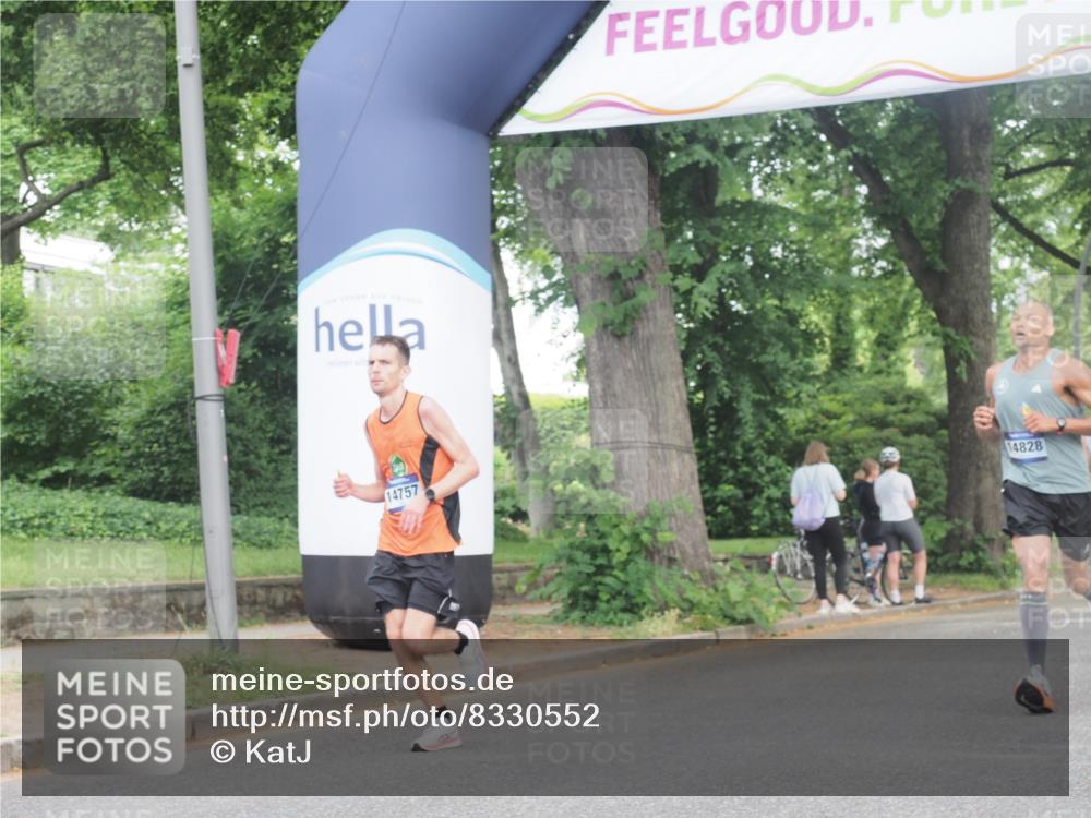 29.06.2025 - hella hamburg halbmarathon KatJ http://msf.ph/oto/8330552 29.06.2025 10:17:19 Zwischen KM18-KM19 5344 meine-sportfotos.de