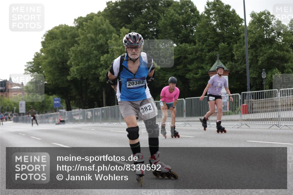29.06.2025 - hella hamburg halbmarathon Jannik Wohlers http://msf.ph/oto/8330592 29.06.2025 09:01:10 Lombardsbrücke  meine-sportfotos.de