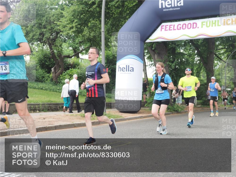 29.06.2025 - hella hamburg halbmarathon KatJ http://msf.ph/oto/8330603 29.06.2025 10:47:01 Zwischen KM18-KM19 1681, 2091, 2363, 3169, 3698, 4013, 5347, 6757 meine-sportfotos.de