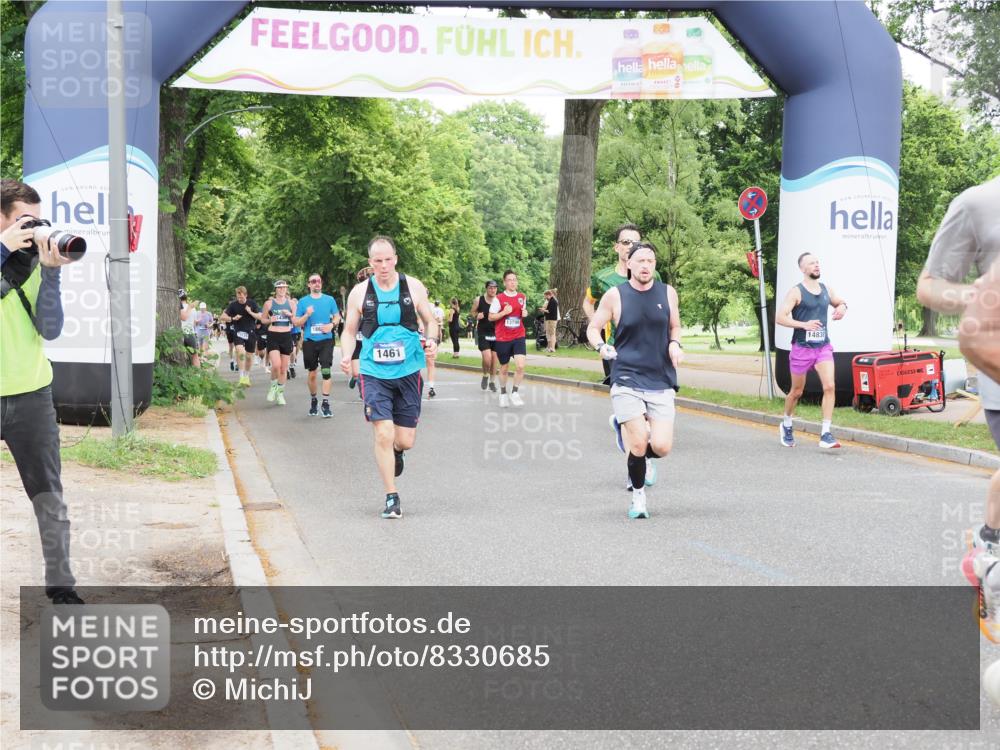 29.06.2025 - hella hamburg halbmarathon MichiJ http://msf.ph/oto/8330685 29.06.2025 10:38:07 Zwischen KM18-KM19 1461, 1466, 1750, 2411, 2823, 5087, 7176, 7224, 7583, 8689, 10057, 10371, 11422, 12235, 12450, 12545, 13609, 14838, 16653, 16732, 16907, 18451, 18884 meine-sportfotos.de