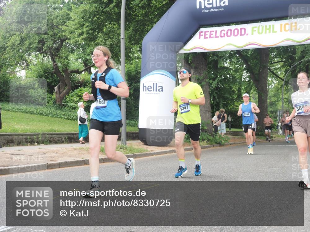 29.06.2025 - hella hamburg halbmarathon KatJ http://msf.ph/oto/8330725 29.06.2025 10:47:02 Zwischen KM18-KM19 1681, 2167, 2363, 3169, 3698, 4013, 5347, 6757 meine-sportfotos.de