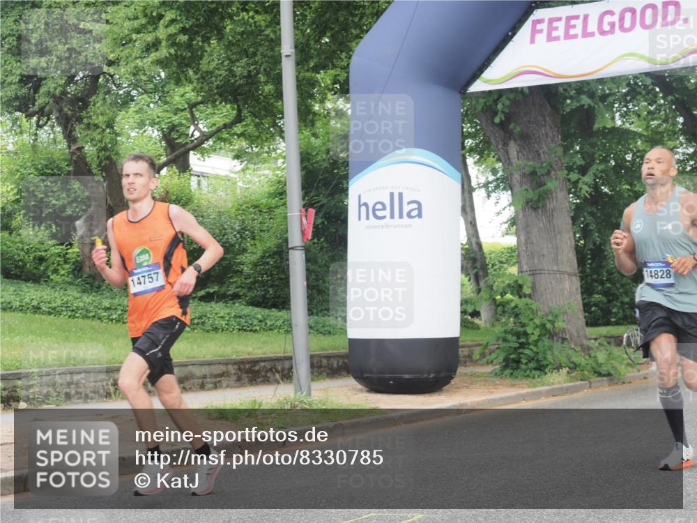 29.06.2025 - hella hamburg halbmarathon KatJ http://msf.ph/oto/8330785 29.06.2025 10:17:20 Zwischen KM18-KM19 2203 meine-sportfotos.de