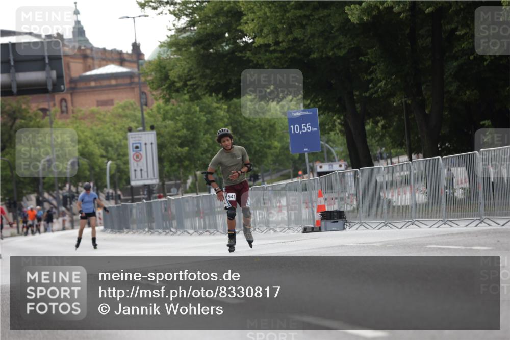 29.06.2025 - hella hamburg halbmarathon Jannik Wohlers http://msf.ph/oto/8330817 29.06.2025 09:01:13 Lombardsbrücke  meine-sportfotos.de