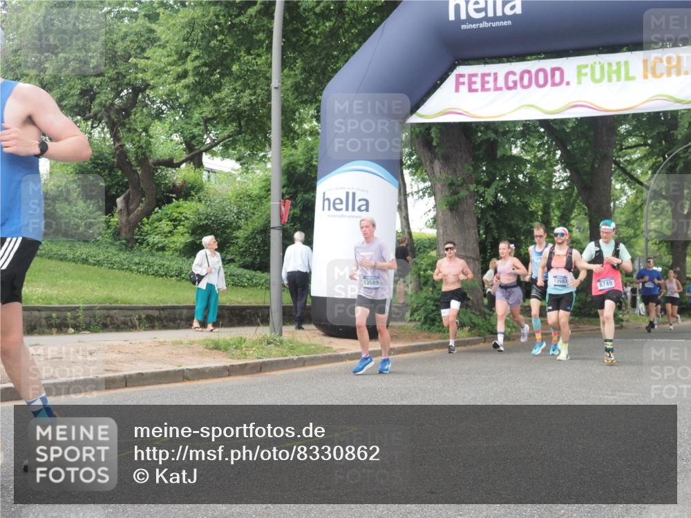 29.06.2025 - hella hamburg halbmarathon KatJ http://msf.ph/oto/8330862 29.06.2025 10:47:06 Zwischen KM18-KM19 2167, 3169, 3698, 5347, 8749 meine-sportfotos.de
