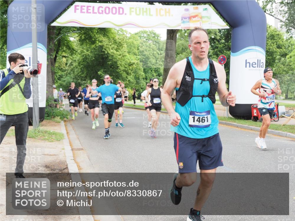 29.06.2025 - hella hamburg halbmarathon MichiJ http://msf.ph/oto/8330867 29.06.2025 10:38:09 Zwischen KM18-KM19 1461, 1466, 1750, 2207, 2823, 7176, 7224, 7312, 7583, 8689, 10057, 10371, 11422, 12235, 12450, 12624, 13609, 13799, 14361, 14838, 16653, 16907, 18451, 18657 meine-sportfotos.de