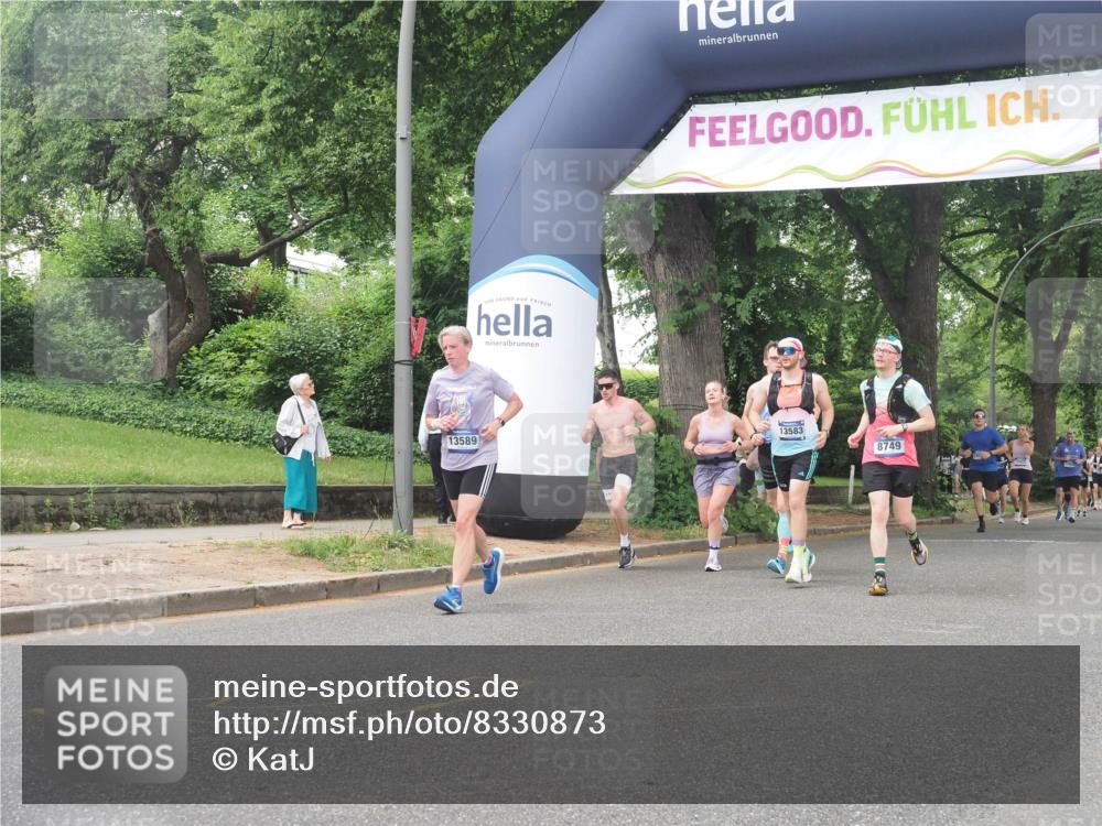 29.06.2025 - hella hamburg halbmarathon KatJ http://msf.ph/oto/8330873 29.06.2025 10:47:06 Zwischen KM18-KM19 2167, 3169, 3698, 5347, 8749 meine-sportfotos.de