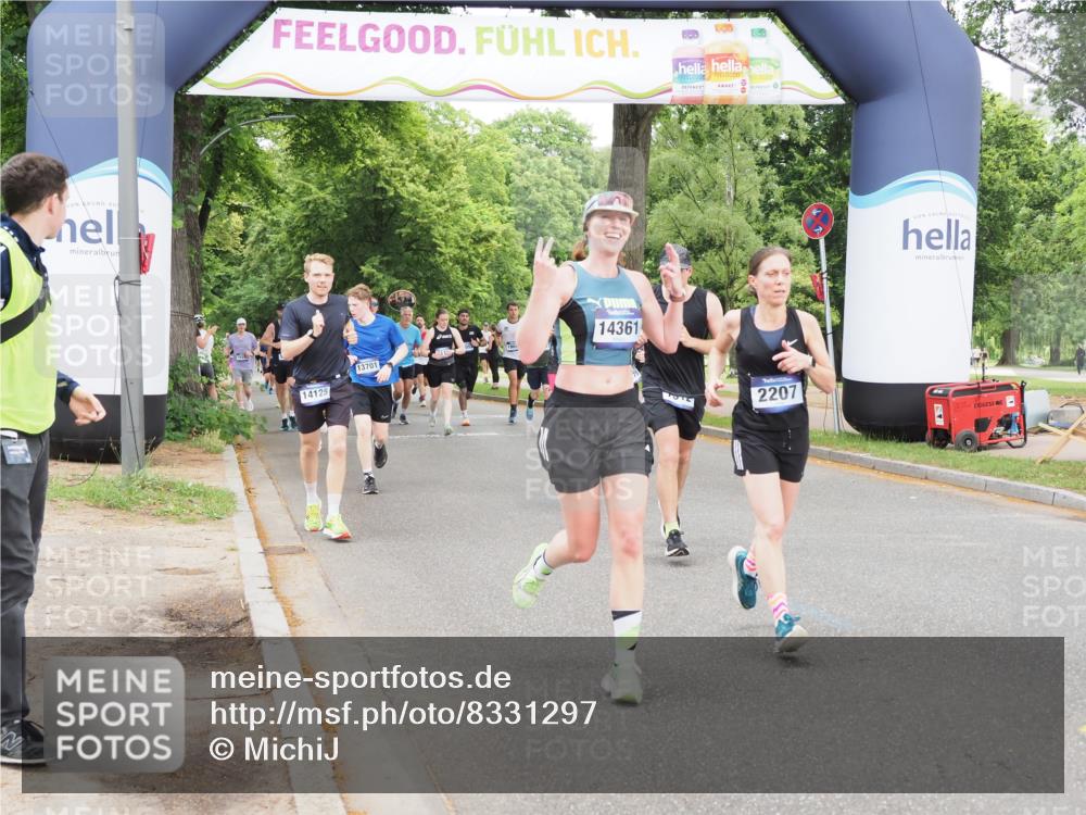29.06.2025 - hella hamburg halbmarathon MichiJ http://msf.ph/oto/8331297 29.06.2025 10:38:12 Zwischen KM18-KM19 1461, 1750, 2207, 6795, 7176, 7312, 7952, 8689, 10057, 10371, 11422, 12450, 12624, 13609, 13799, 14125, 14361, 14838, 18182, 18451, 18657, 18658 meine-sportfotos.de