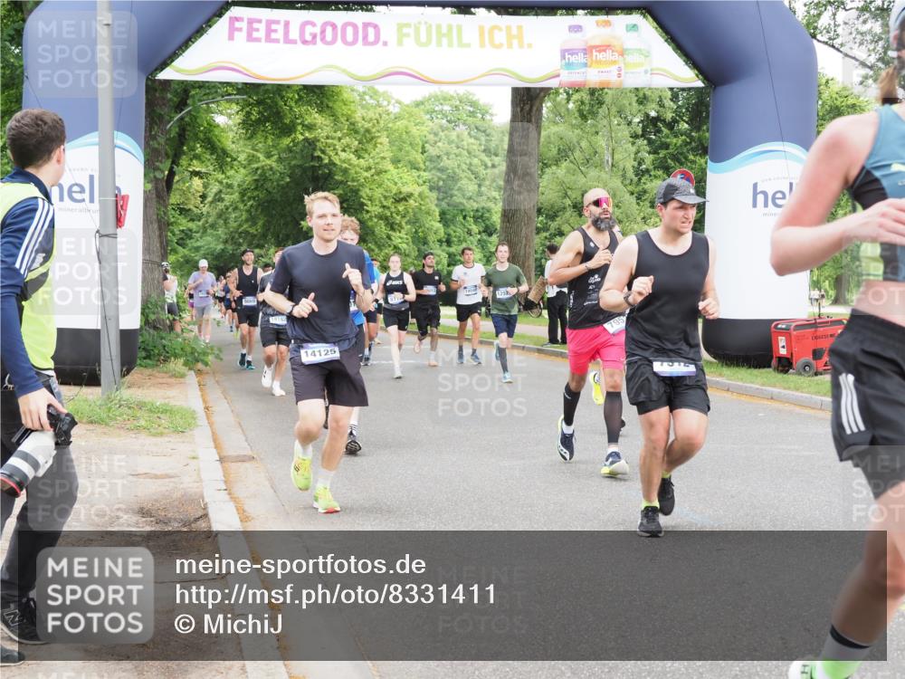 29.06.2025 - hella hamburg halbmarathon MichiJ http://msf.ph/oto/8331411 29.06.2025 10:38:13 Zwischen KM18-KM19 1750, 2207, 6795, 7312, 7952, 8689, 10057, 12527, 12624, 13609, 13799, 14125, 14361, 14838, 18182, 18451, 18657, 18658 meine-sportfotos.de