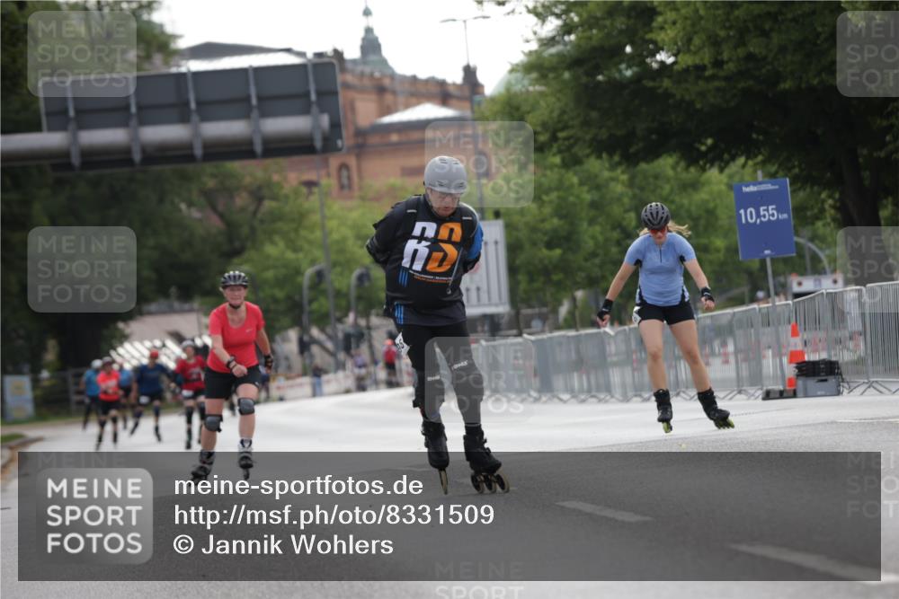 29.06.2025 - hella hamburg halbmarathon Jannik Wohlers http://msf.ph/oto/8331509 29.06.2025 09:01:22 Lombardsbrücke  meine-sportfotos.de
