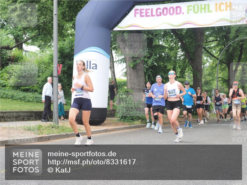 29.06.2025 - hella hamburg halbmarathon KatJ http://msf.ph/oto/8331617 29.06.2025 10:47:13 Zwischen KM18-KM19 5272, 8749 meine-sportfotos.de
