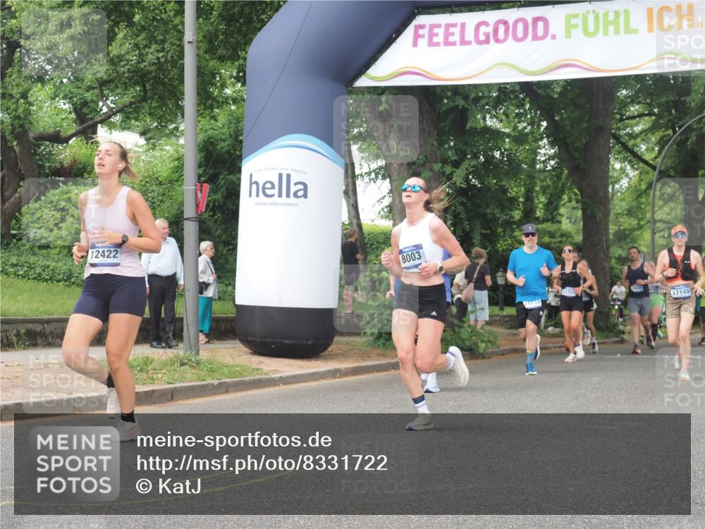 29.06.2025 - hella hamburg halbmarathon KatJ http://msf.ph/oto/8331722 29.06.2025 10:47:14 Zwischen KM18-KM19 5272, 8003 meine-sportfotos.de