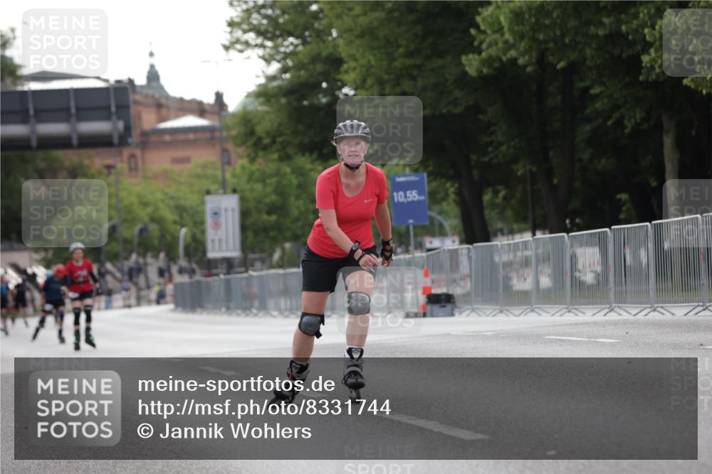 29.06.2025 - hella hamburg halbmarathon Jannik Wohlers http://msf.ph/oto/8331744 29.06.2025 09:01:26 Lombardsbrücke  meine-sportfotos.de