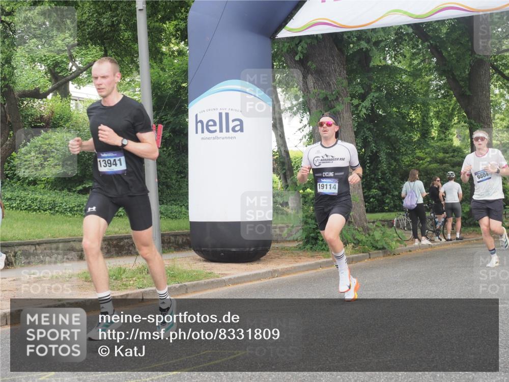 29.06.2025 - hella hamburg halbmarathon KatJ http://msf.ph/oto/8331809 29.06.2025 10:17:26 Zwischen KM18-KM19 2203 meine-sportfotos.de