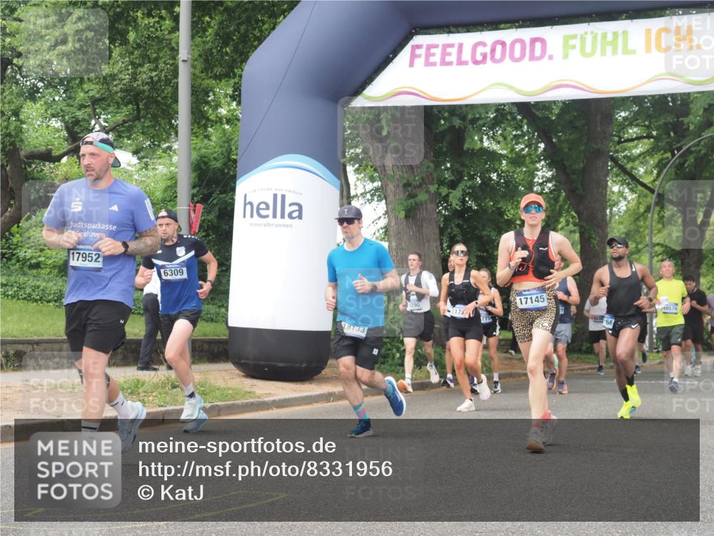 29.06.2025 - hella hamburg halbmarathon KatJ http://msf.ph/oto/8331956 29.06.2025 10:47:16 Zwischen KM18-KM19 5775, 5885, 6309, 8003 meine-sportfotos.de