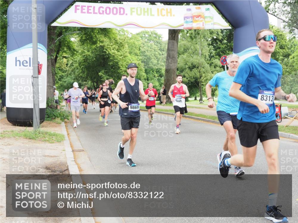 29.06.2025 - hella hamburg halbmarathon MichiJ http://msf.ph/oto/8332122 29.06.2025 10:38:17 Zwischen KM18-KM19 2718, 6795, 7312, 7952, 8117, 8313, 9869, 12527, 12624, 13701, 14125, 14361, 14562, 17179, 18182, 18658, 18811, 19040, 19053 meine-sportfotos.de