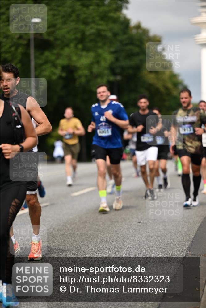 29.06.2025 - hella hamburg halbmarathon Dr. Thomas Lammeyer http://msf.ph/oto/8332323 29.06.2025 10:17:44 Kennedybrücke 1194, 1747, 1939, 2055, 2359, 2721, 2891, 2904, 4001, 4032, 4795, 4962, 5631, 5719, 6207, 7460, 7462, 7913, 8673, 9141, 9612, 9631, 9886, 10442, 10443 meine-sportfotos.de