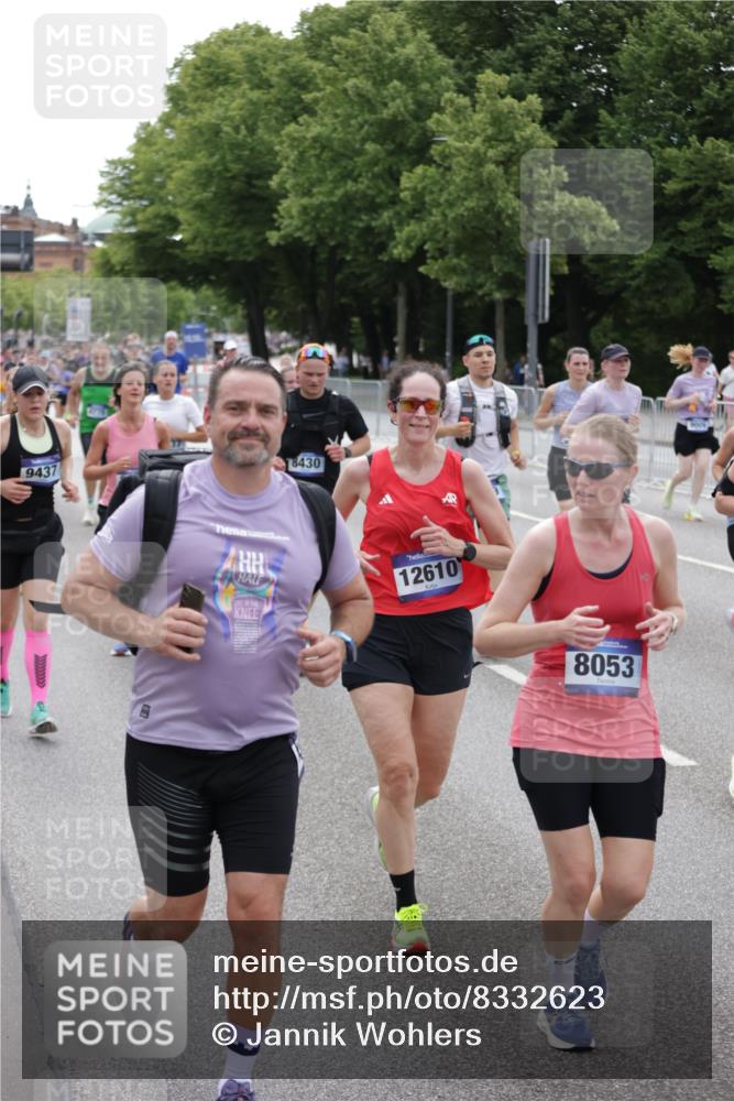 29.06.2025 - hella hamburg halbmarathon Jannik Wohlers http://msf.ph/oto/8332623 29.06.2025 10:40:27 Lombardsbrücke 1075, 1323, 2042, 2173, 2206, 2299, 2858, 3121, 3306, 3432, 3694, 4044, 4234, 4530, 4612, 4774, 4775, 4972, 5753, 6098, 6163, 6289, 6842, 7293, 8053, 8054, 8429, 8430, 9009, 9237, 9437, 9946, 10166, 10940, 11053, 11686, 12191, 12610, 12692, 12699, 13773, 14553, 15154, 15905, 16028, 16297, 16449, 16450, 17233, 17234, 17267, 17879, 19087 meine-sportfotos.de