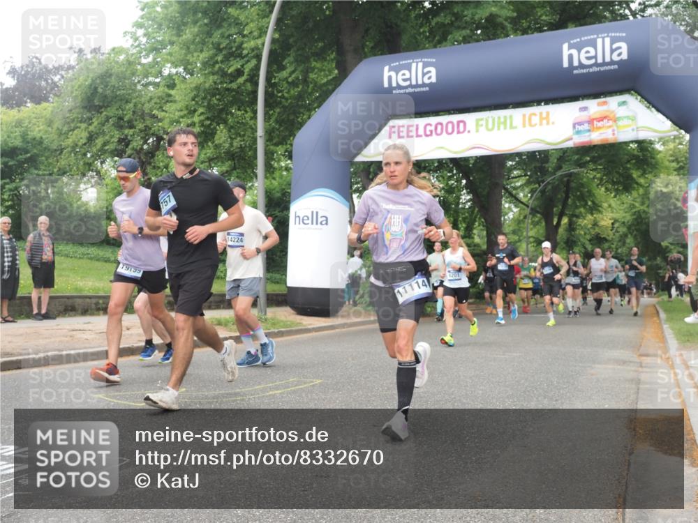 29.06.2025 - hella hamburg halbmarathon KatJ http://msf.ph/oto/8332670 29.06.2025 10:47:22 Zwischen KM18-KM19 2978, 5775, 5839, 5885, 6201, 6309, 7761, 8003, 8290 meine-sportfotos.de