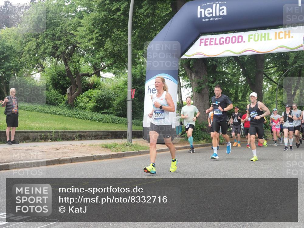 29.06.2025 - hella hamburg halbmarathon KatJ http://msf.ph/oto/8332716 29.06.2025 10:47:24 Zwischen KM18-KM19 2978, 5775, 5839, 5885, 6201, 7761, 8290, 8662 meine-sportfotos.de