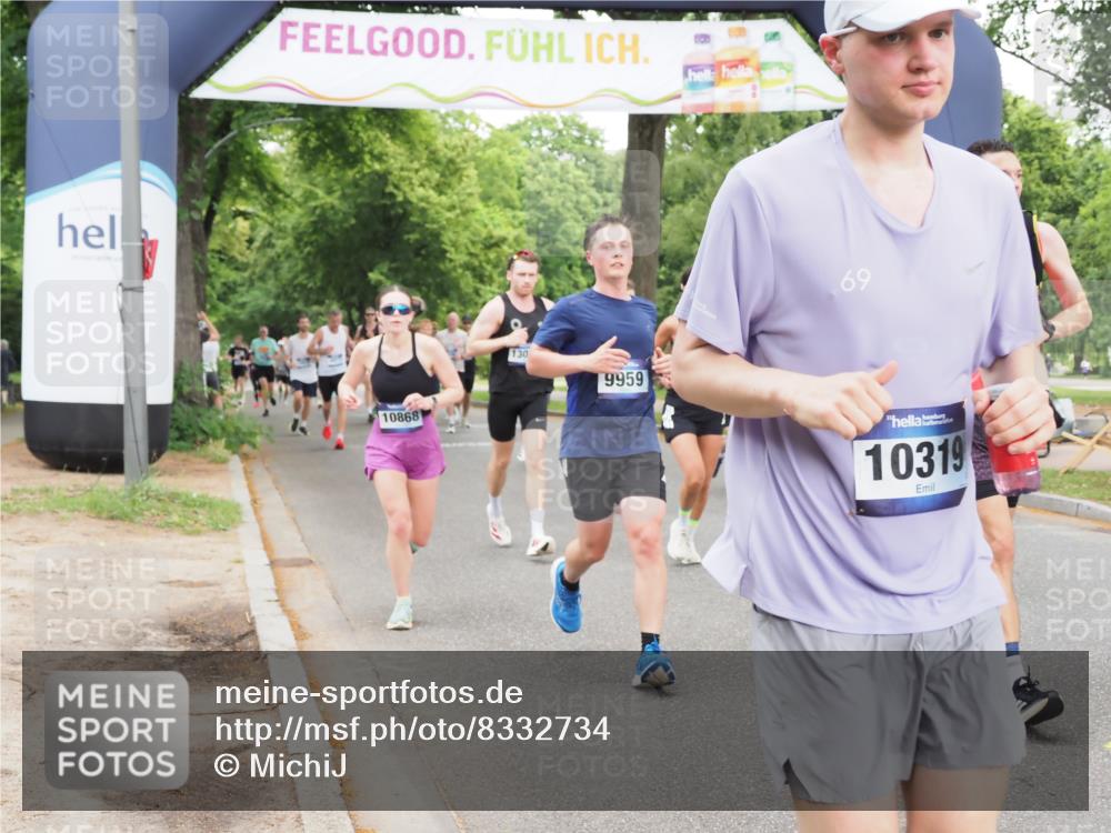 29.06.2025 - hella hamburg halbmarathon MichiJ http://msf.ph/oto/8332734 29.06.2025 10:38:24 Zwischen KM18-KM19 2718, 3654, 5894, 7930, 7932, 8261, 8313, 9959, 10319, 10868, 11733, 13015, 14562, 15395, 15720, 15899, 18811 meine-sportfotos.de