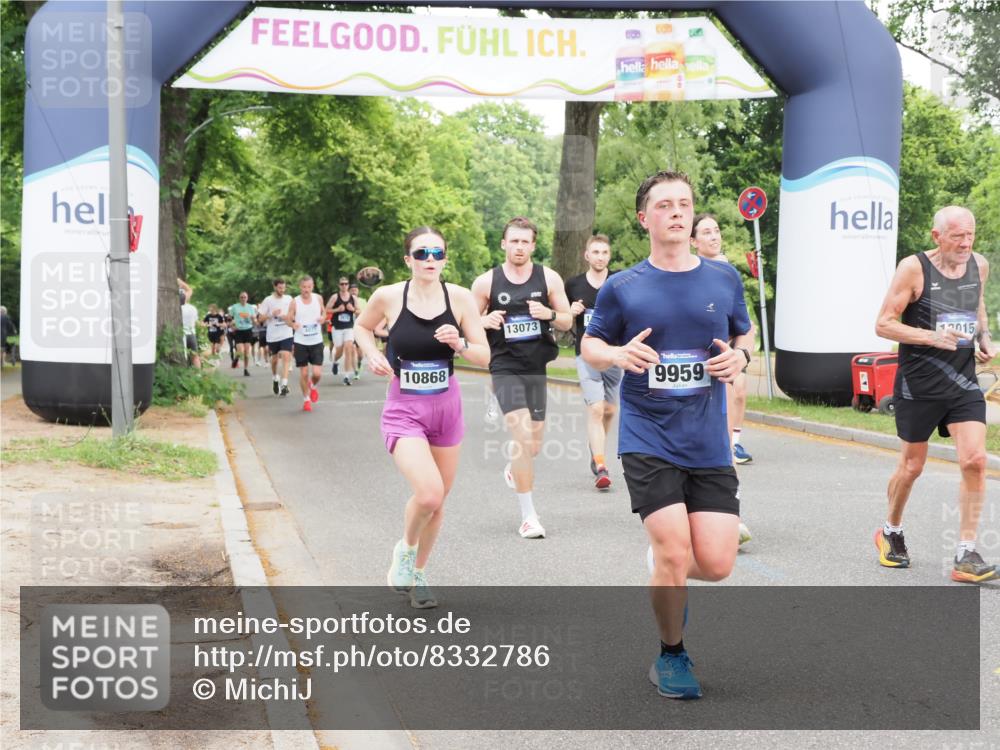 29.06.2025 - hella hamburg halbmarathon MichiJ http://msf.ph/oto/8332786 29.06.2025 10:38:25 Zwischen KM18-KM19 2718, 3654, 5600, 5894, 7930, 7932, 8261, 9959, 10319, 10868, 11733, 13015, 13073, 15395, 15720, 15899, 18811 meine-sportfotos.de