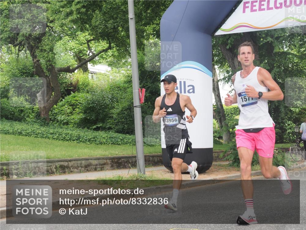 29.06.2025 - hella hamburg halbmarathon KatJ http://msf.ph/oto/8332836 29.06.2025 10:17:31 Zwischen KM18-KM19 1577 meine-sportfotos.de