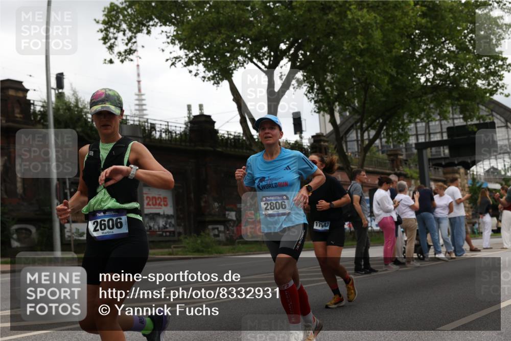29.06.2025 - hella hamburg halbmarathon Yannick Fuchs http://msf.ph/oto/8332931 29.06.2025 10:51:48 20KM 1611, 2025, 2236, 2488, 2606, 2759, 2806, 2883, 2907, 3093, 3141, 3859, 4426, 4467, 4579, 4632, 4833, 5926, 6104, 6281, 6302, 6531, 6595, 7138, 7833, 9316, 9450, 9485, 10599, 10788, 11645, 13465, 14571, 15217, 15229, 16517, 16531, 17405, 17415, 17455, 17543, 18068, 18501, 18508, 18587, 18762, 18891 meine-sportfotos.de