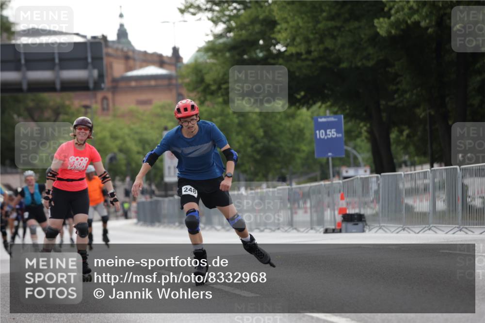 29.06.2025 - hella hamburg halbmarathon Jannik Wohlers http://msf.ph/oto/8332968 29.06.2025 09:01:35 Lombardsbrücke  meine-sportfotos.de