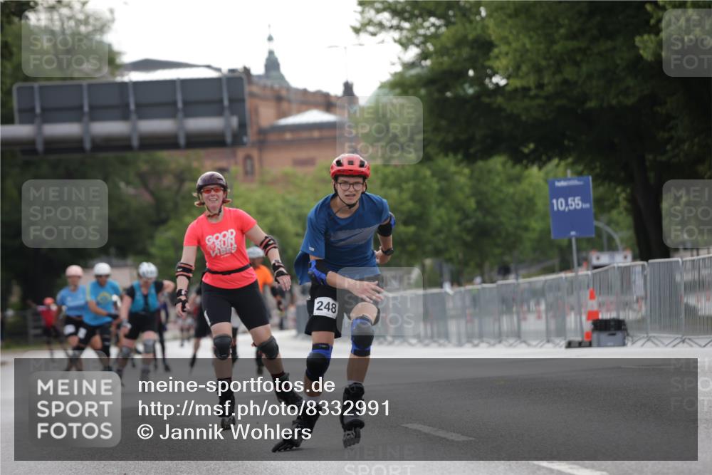 29.06.2025 - hella hamburg halbmarathon Jannik Wohlers http://msf.ph/oto/8332991 29.06.2025 09:01:36 Lombardsbrücke  meine-sportfotos.de