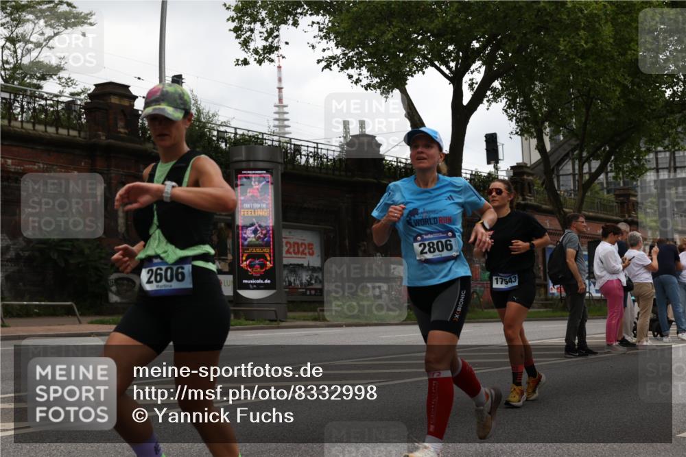 29.06.2025 - hella hamburg halbmarathon Yannick Fuchs http://msf.ph/oto/8332998 29.06.2025 10:51:48 20KM 1611, 2025, 2236, 2488, 2606, 2759, 2806, 2883, 2907, 3093, 3141, 3859, 4426, 4467, 4579, 4632, 4833, 5926, 6104, 6281, 6302, 6531, 6595, 7138, 7833, 9316, 9450, 9485, 10599, 10788, 11645, 13465, 14571, 15217, 15229, 16517, 16531, 17405, 17415, 17455, 17543, 18068, 18501, 18508, 18587, 18762, 18891 meine-sportfotos.de